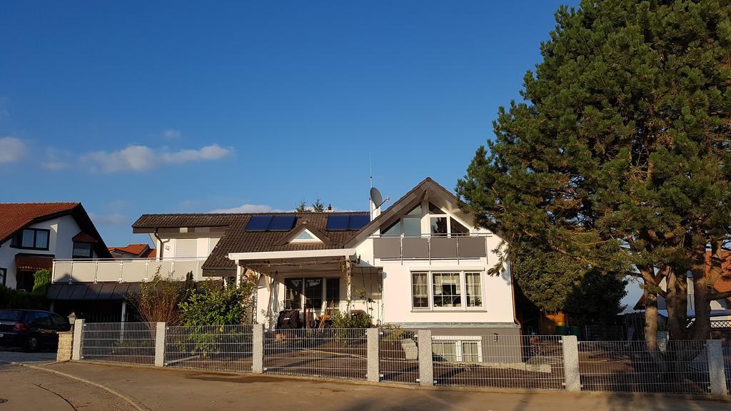 Haus Lindengarten Ofterdingen エクステリア 写真